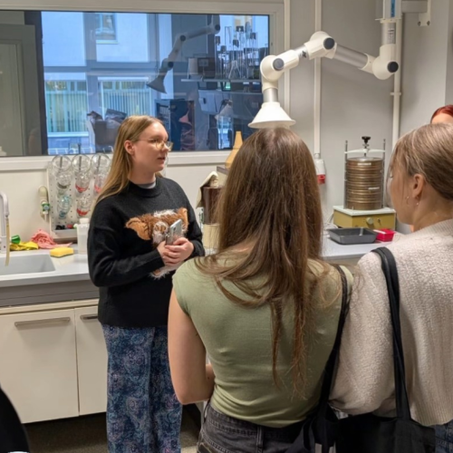 MURGi õpilased laboris_allikas TalTech