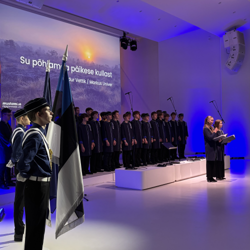 Liputoimkond ja päevajuhid aktusel