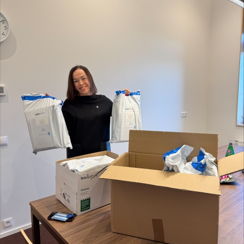 Õppejuht saabus eksamitöödega kooli